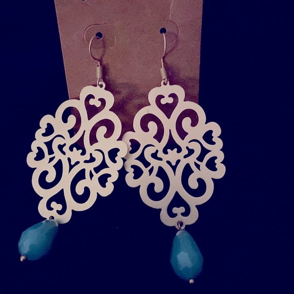 Boho Gold colour earrings with Turquoise accent 6cm long - Picture 2 of 3